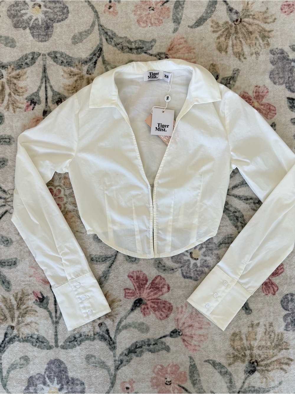 Tiger Mist Vivian Shirt - Picture 4 of 9
